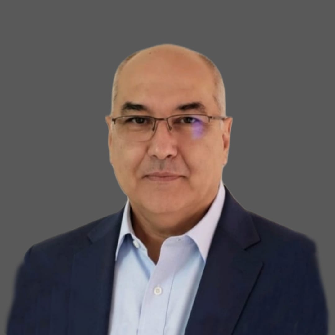 Lic. Claudio Devaux